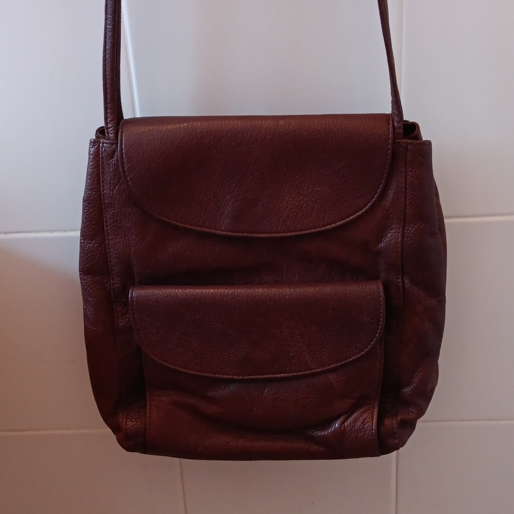 Wilson's Brown Pebble Leather Purse